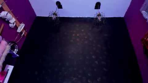 Snapshot of sommer_alexa chatting on 8, 11, 2025 Alexa online show from 8, 11, 2025