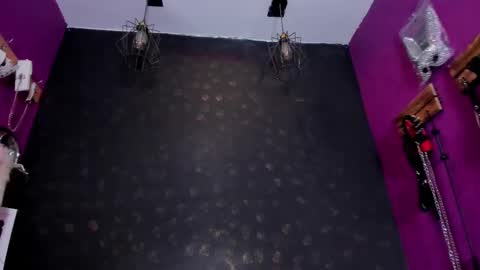 Snapshot of sommer_alexa chatting on 15, 11, 2025 Alexa online show from 15, 11, 2025