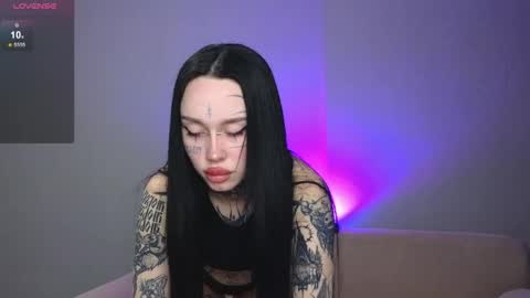 Snapshot of somniya chatting on 18, 4, 2026 somniya online show from 18, 4, 2026