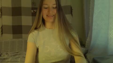 Snapshot of song_to_the_siren chatting on 2, 12, 2024 Mary online show from 2, 12, 2024