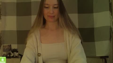 Snapshot of song_to_the_siren chatting on 14, 2, 2025 Mary online show from 14, 2, 2025