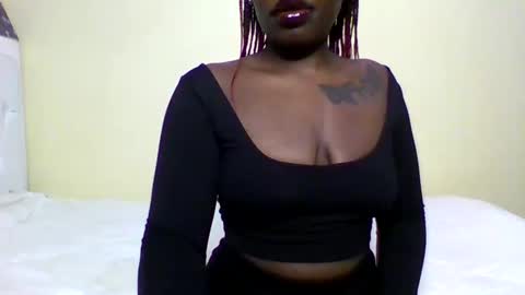 Snapshot of sonia2030 chatting on 21, 10, 2025 Sonia online show from 21, 10, 2025