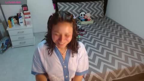 Snapshot of soniafuckboobs chatting on 28, 10, 2025 soniafuckboobs online show from 28, 10, 2025