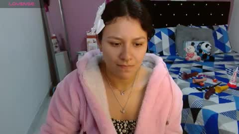 Snapshot of sonialatin69 chatting on 7, 3, 2025 sonialatin69 online show from 7, 3, 2025