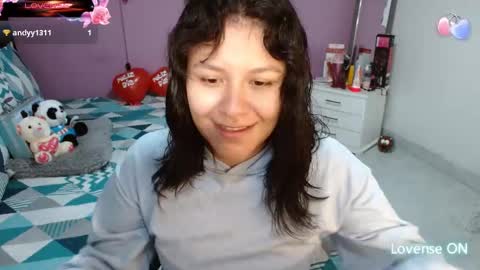 Snapshot of sonialatin69 chatting on 8, 3, 2025 sonialatin69 online show from 8, 3, 2025