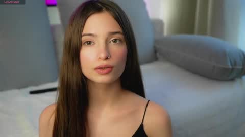 Eva 3 online show from 12, 2, 2025