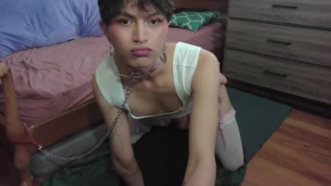 soophiebby online show from 25, 4, 2026