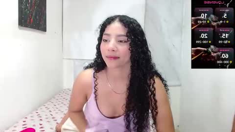 Snapshot of sophi_baby chatting on 9, 3, 2025 Sophi baby online show from 9, 3, 2025