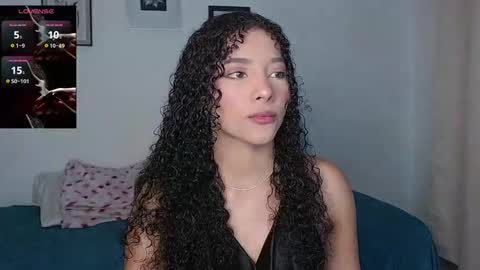 Snapshot of sophi_baby chatting on 13, 9, 2025 Sophi baby online show from 13, 9, 2025