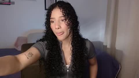Snapshot of sophi_baby chatting on 15, 10, 2025 Sophi baby online show from 15, 10, 2025