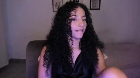 Sophi baby online show from 23, 4, 2026