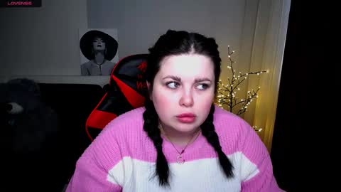 sophia__olsen online show from 23, 2, 2025