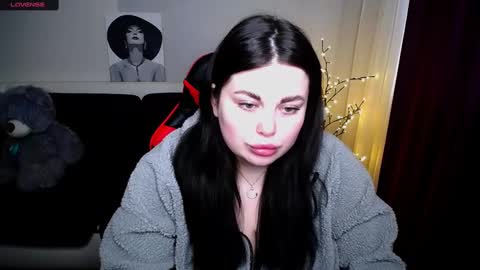 sophia__olsen online show from 25, 2, 2025