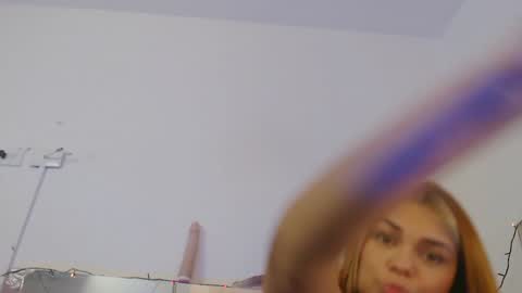 Snapshot of sophia__sweet1 chatting on 16, 12, 2024 sophia__sweet1 online show from 16, 12, 2024