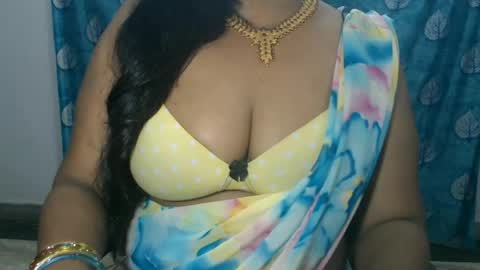 Snapshot of sophia_indian chatting on 13, 6, 2026 Sophia Tamil online show from 13, 6, 2026