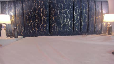 Snapshot of sophia_lemos chatting on 12, 10, 2025 Sofia online show from 12, 10, 2025