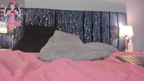 Snapshot of sophia_lemos chatting on 28, 10, 2025 Sofia online show from 28, 10, 2025