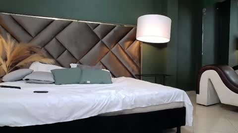 Snapshot of sophia_loreenn chatting on 5, 3, 2025 Sofia online show from 5, 3, 2025