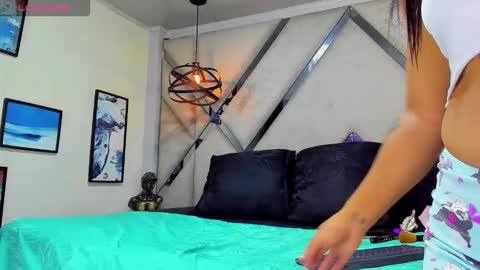 Snapshot of sophia_ostin69 chatting on 2, 12, 2025 Sophia Ostin online show from 2, 12, 2025