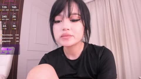 QUEEN OF SQUIRT online show from 4, 3, 2025