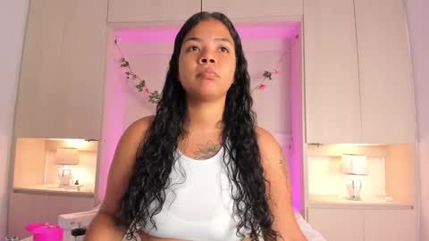  S O P H I A  online show from 28, 1, 2025