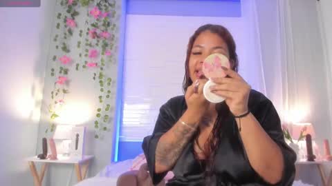  S O P H I A  online show from 17, 9, 2025