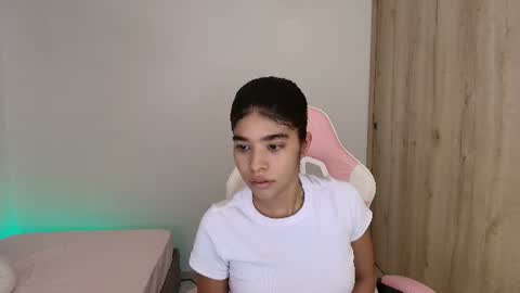 Snapshot of sophia_storn chatting on 25, 6, 2026 Sophia Storm online show from 25, 6, 2026