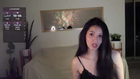 Snapshot of sophia_whispers chatting on 12, 11, 2025 Sophia online show from 12, 11, 2025