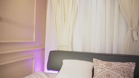 Sofi online show from 12, 9, 2025