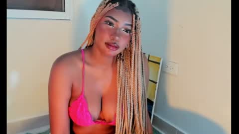 Snapshot of sophiabloss chatting on 15, 6, 2026 Sophie online show from 15, 6, 2026