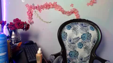 Snapshot of sophiadazza666 chatting on 25, 10, 2025 sophia online show from 25, 10, 2025