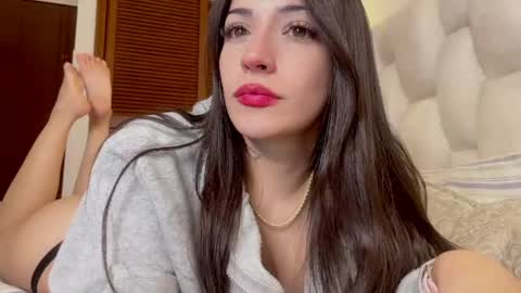 Snapshot of sophiarommie chatting on 1, 6, 2026 sophiarommie online show from 1, 6, 2026