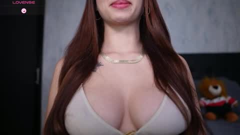 Snapshot of sophiaxv chatting on 29, 11, 2025 Sophy online show from 29, 11, 2025