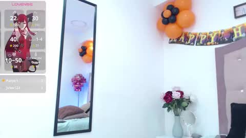 Snapshot of sophie_benett chatting on 7, 10, 2025 Sophie online show from 7, 10, 2025