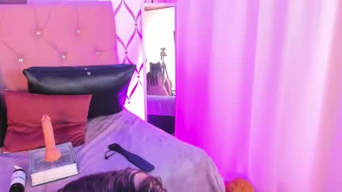 Snapshot of sophie_bunny1 chatting on 15, 12, 2024 Sophie online show from 15, 12, 2024