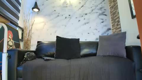 Snapshot of sophie_littles chatting on 18, 10, 2025 Sophie online show from 18, 10, 2025
