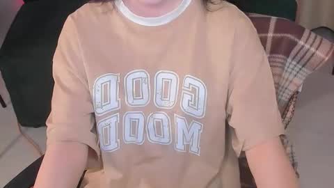 sophie_nomenal_ online show from 15, 9, 2025