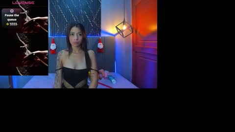 Snapshot of sophie_sweet8 chatting on 26, 11, 2025 Sophie Sweet online show from 26, 11, 2025