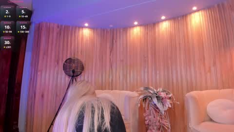 Snapshot of sophiebarnett_ chatting on 26, 2, 2025 Sophie online show from 26, 2, 2025