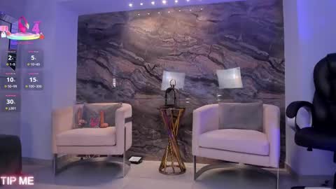 Snapshot of sophiebarnett_ chatting on 26, 9, 2025 Sophie online show from 26, 9, 2025