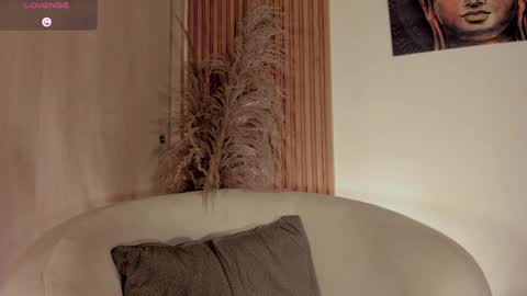 Sophie online show from 27, 4, 2026