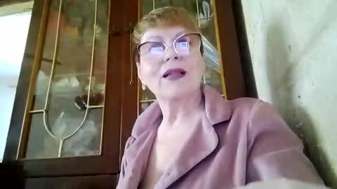 SophieBurnsX online show from 20, 5, 2026