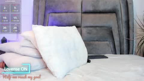 Snapshot of sophiee_smith chatting on 12, 2, 2025 Sophie online show from 12, 2, 2025