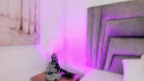 Snapshot of sophiee_smith chatting on 25, 9, 2025 Sophie online show from 25, 9, 2025