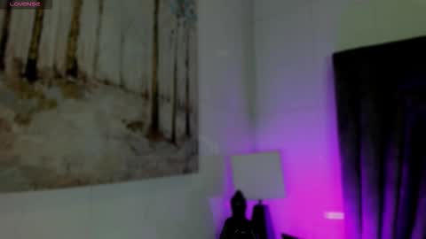 Snapshot of sophiee_smith chatting on 16, 12, 2025 Sophie online show from 16, 12, 2025