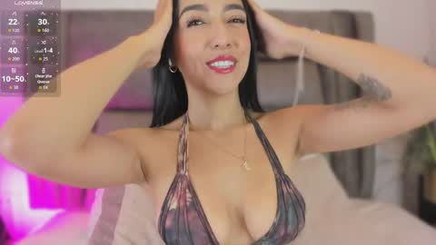 Sophie  online show from 8, 4, 2026