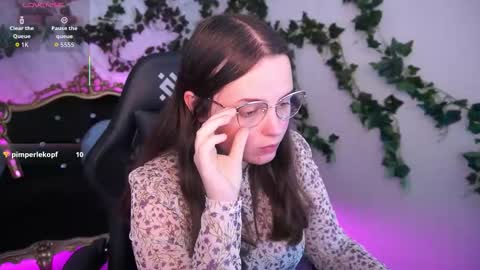 sophieedreams online show from 15, 10, 2025