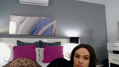 Snapshot of sophiejoulia chatting on 17, 1, 2025 Sophie online show from 17, 1, 2025