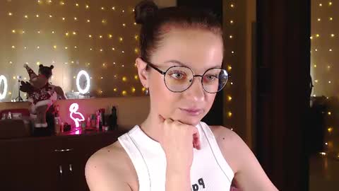 sophieleroux online show from 11, 7, 2026