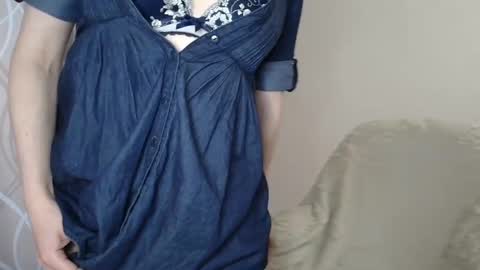 Snapshot of sophiemisss chatting on 5, 10, 2025 Sophiemisss online show from 5, 10, 2025